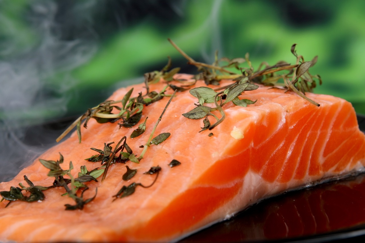 Anti Inflammatory Dog Food Recipe: 25+ Vet-Informed Homemade Meals for UK Dogs Fresh salmon rich in omega-3 fatty acids for anti inflammatory dog food recipes