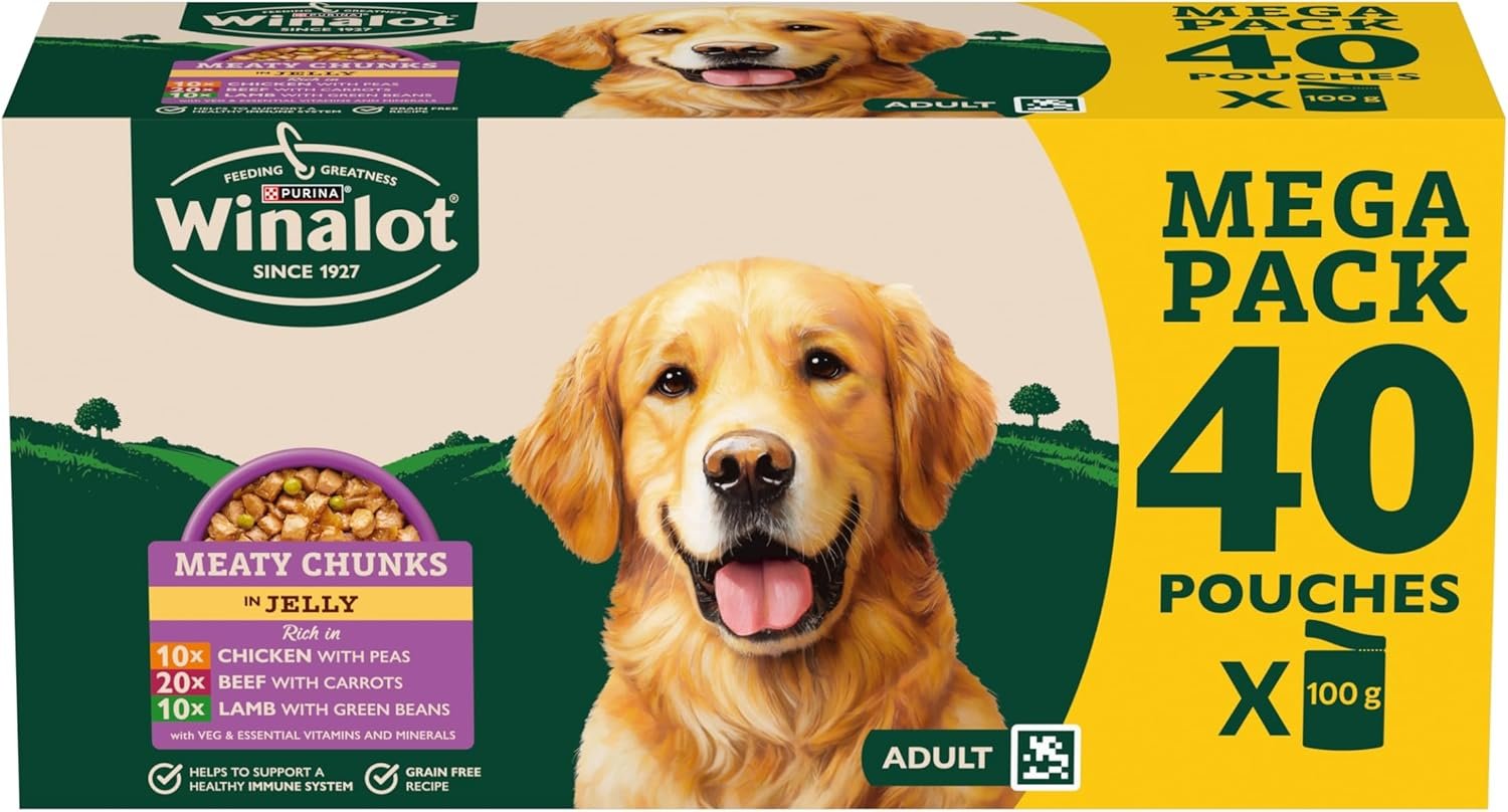 winalot meaty chunks adult wet dog food mixed in jelly beef, chicken, lamb